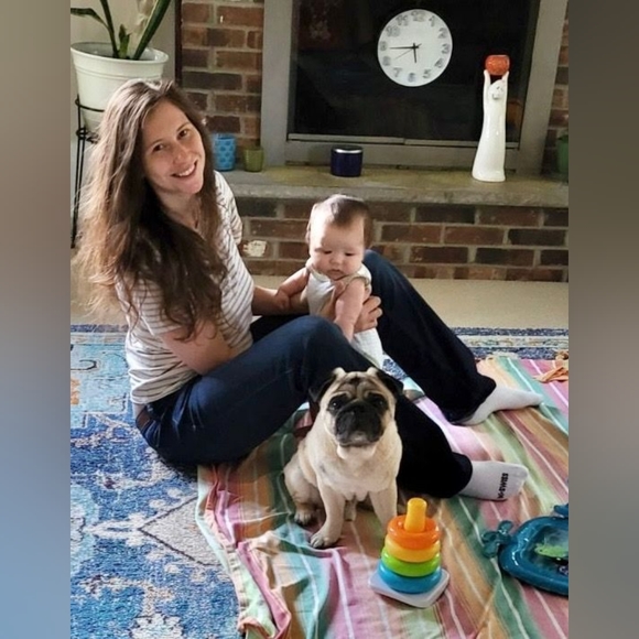 Meet your Posher, Tiffany - Picture 1 of 1